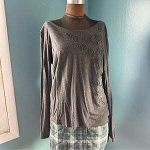 Horny Toad Dark Gray Long Sleeve Top with Rose Details